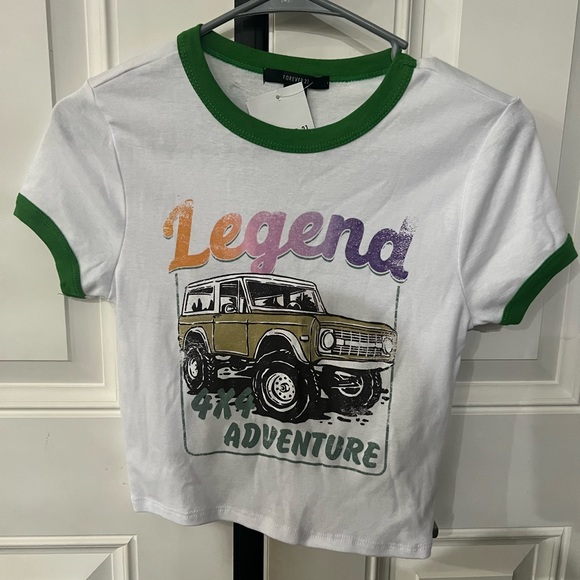 💚Legend Graphic Ringer Tee - Picture 3 of 7